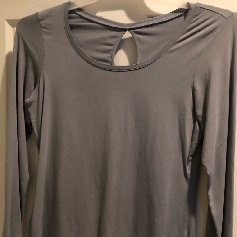 Columbia Long sleeve moisture wicking top